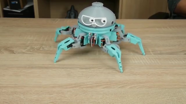 [视频] Vorpal – 基于Arduino的3D打印六足机器人