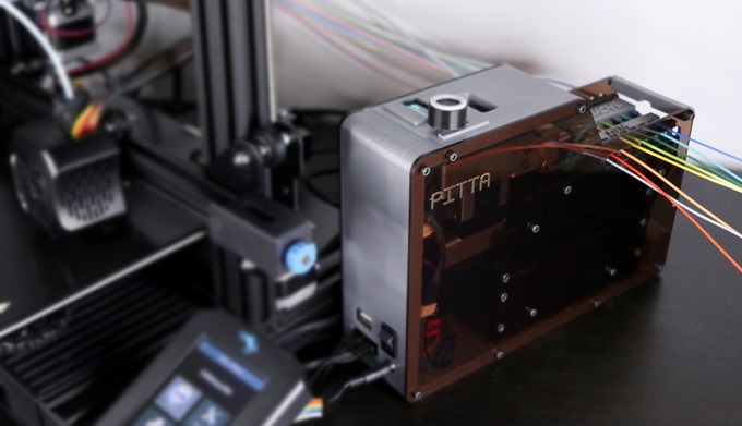 [视频] PITTA: FDM 3D打印机的8色3D打印模块