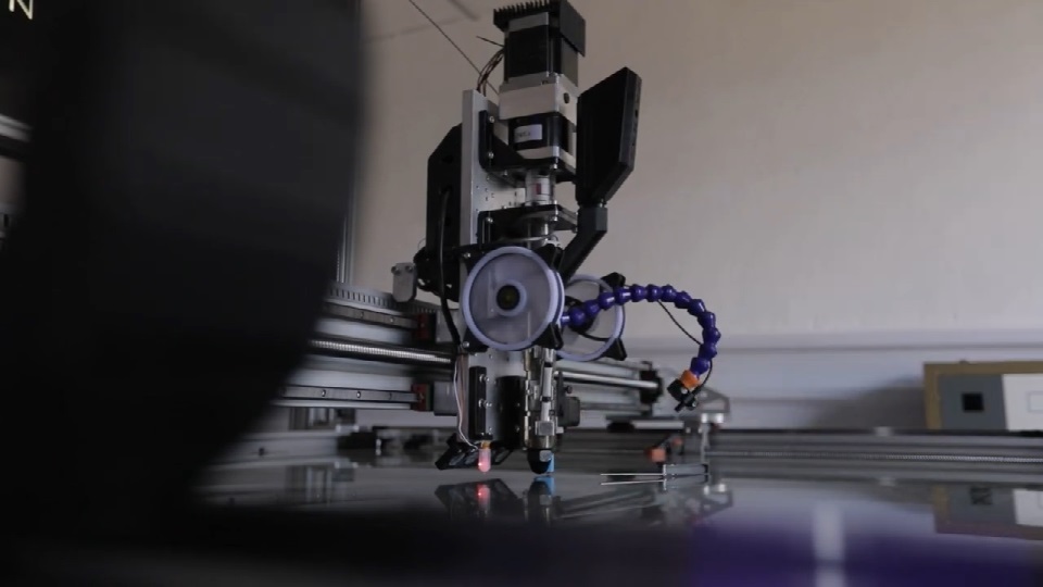 [视频] Amnova 专业级大幅面FDM 3D打印机 宣传视频