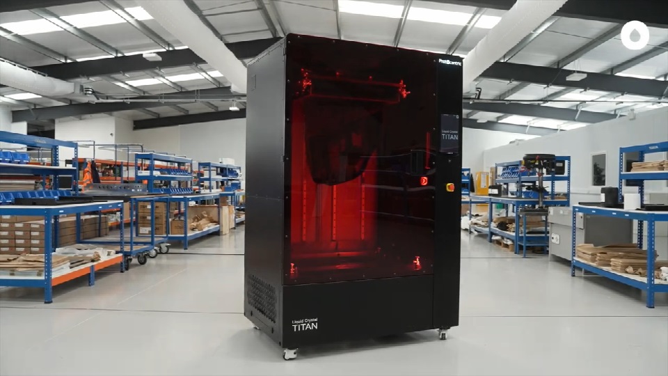 [视频] Photocentric Liquid Crystal Titan世界上最大的 LCD光固化3D打印机
